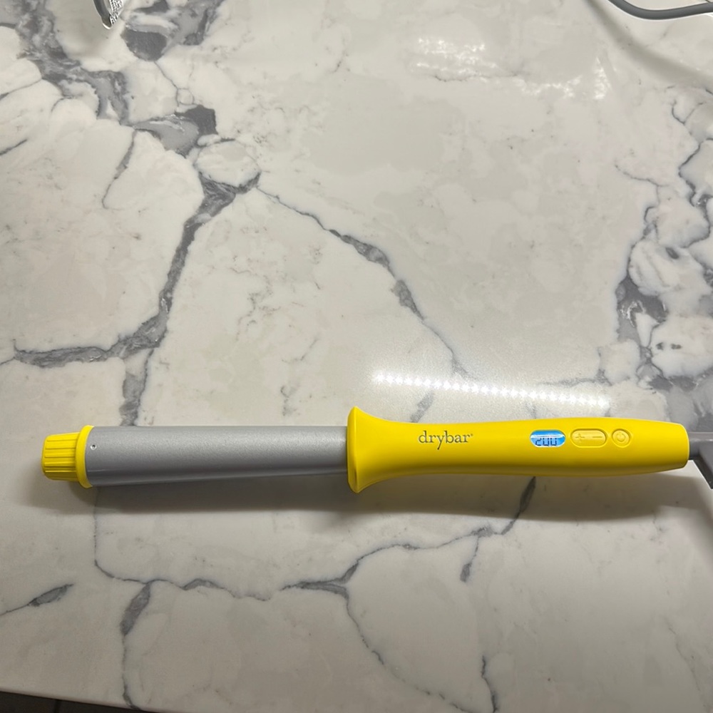 Like new Drybar The Wrap Party Styling Wand